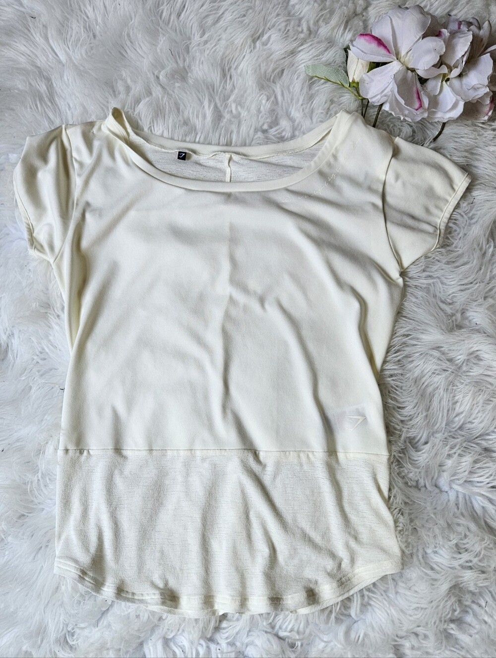 Whitney Simmons Tee Sz Small
